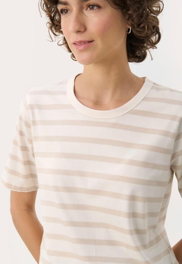 Part two. Ratani t-shirt med striper - Bilde 4
