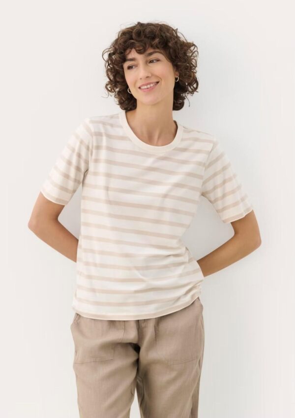 Part two. Ratani t-shirt med striper