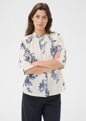 Part two. Almeras bluse